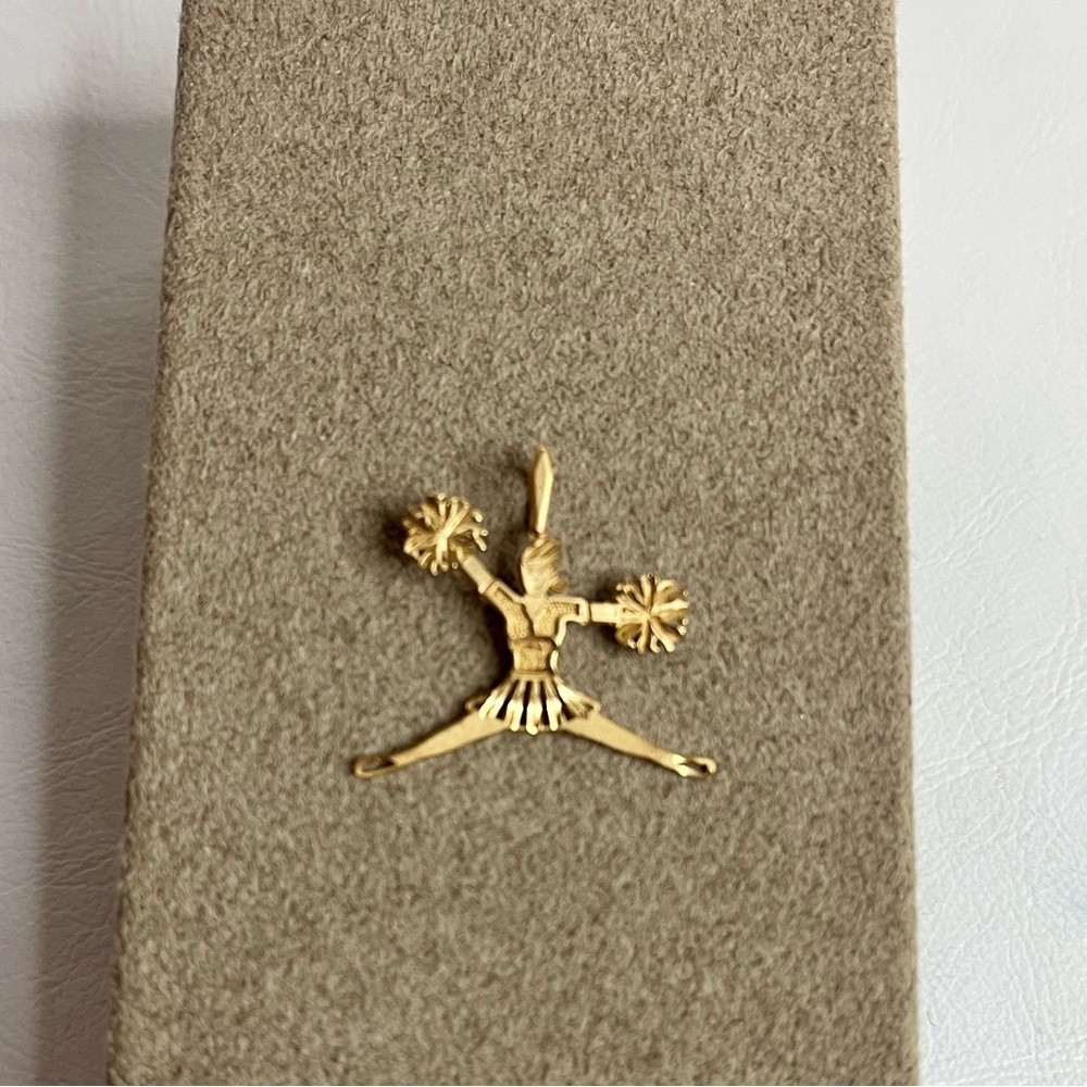 14k yellow gold cheerleader charm! Excellent condition! Diamond cut design.